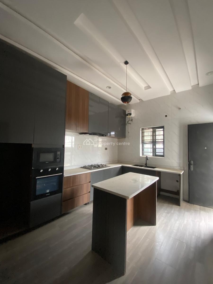 4 Bedroom Duplex in an Acess Control Estate, Villa Court After Lbs Lekki, Ajah, Lagos, Semi-detached Duplex for Rent