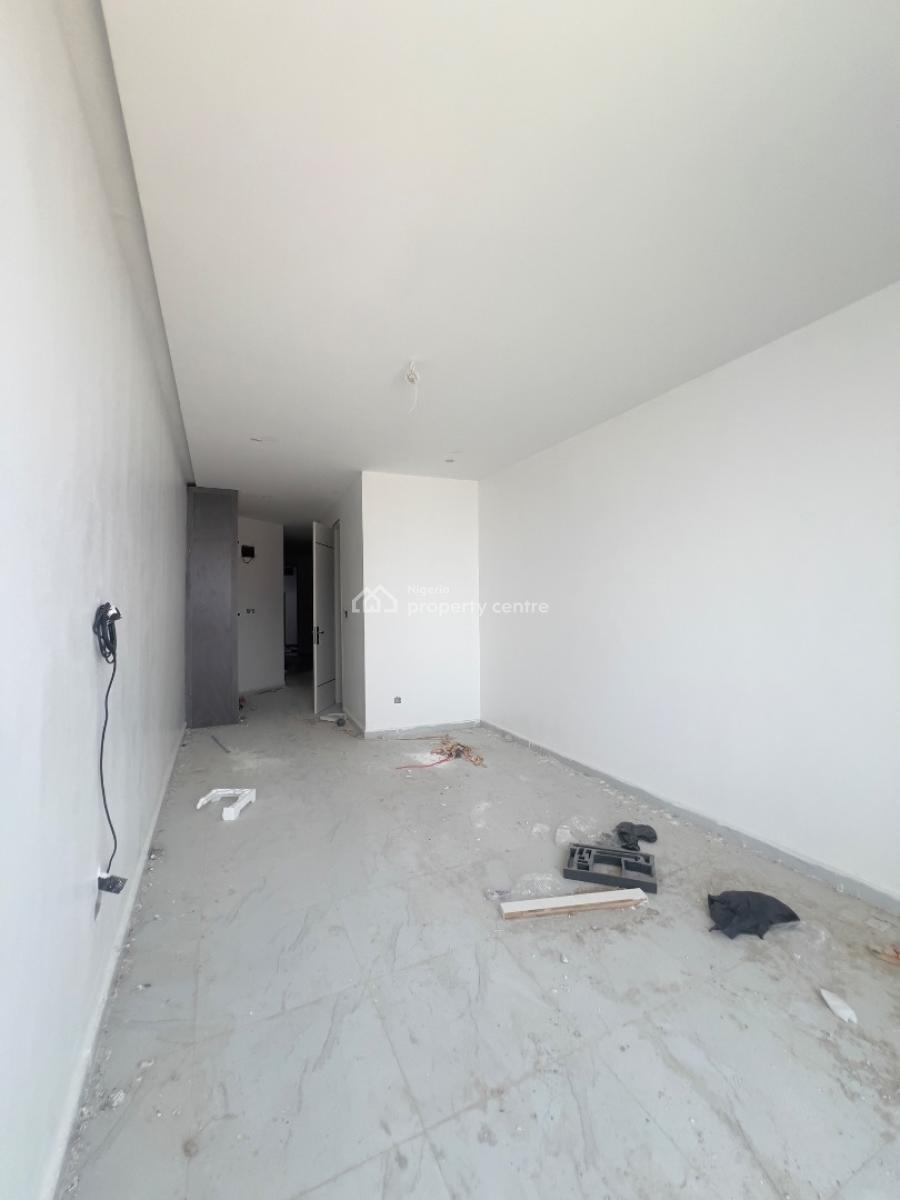 1 Bedroom Apartment with Pool ,gym & Elevator, Lekki Phase 1, Lekki, Lagos, Flat / Apartment for Sale