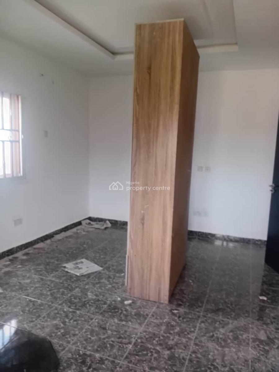 Neatly Used 1bedroom Flat, Thera Annex Estate, Blenco Lane, Ajah, Lagos, Flat / Apartment for Rent