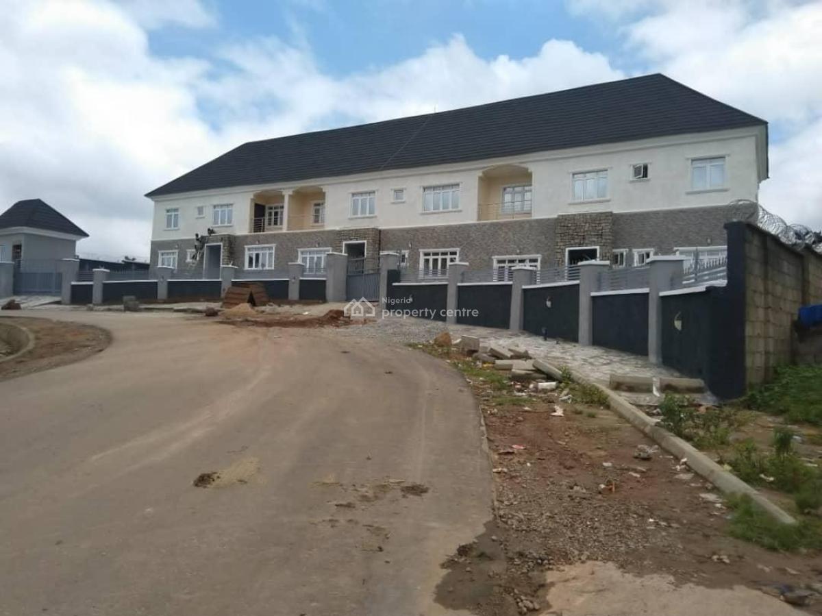 4 Bedroom Terrace Duplex with a Bq, Guzape District, Abuja, Terraced Duplex for Rent