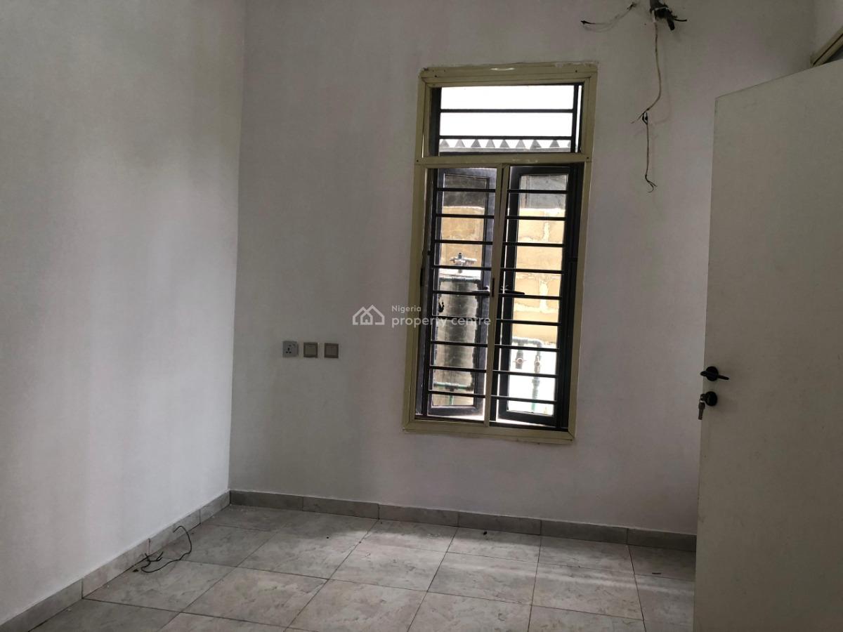 4 Bedrooms Semi Detached Duplex with a Bq at Osapa, Osapa, Lekki, Lagos, Semi-detached Duplex for Rent