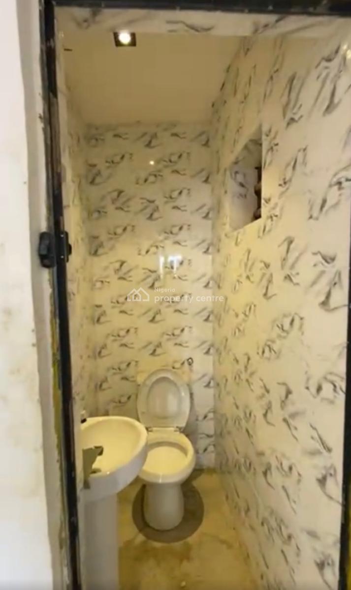 Newly Built Executive Spacious 2 Bedroom Up Flat, Aran Orin Street By Ifako Police Station, Ifako, Gbagada, Lagos, Flat / Apartment for Rent