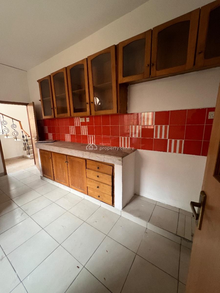 Spacious 4bedroom Semi Detached House with Bq at Lekki Phase 1, Off Admiralty Way Lekki Phase 1 Lekki Lagos, Lekki Phase 1, Lekki, Lagos, Semi-detached Duplex for Rent
