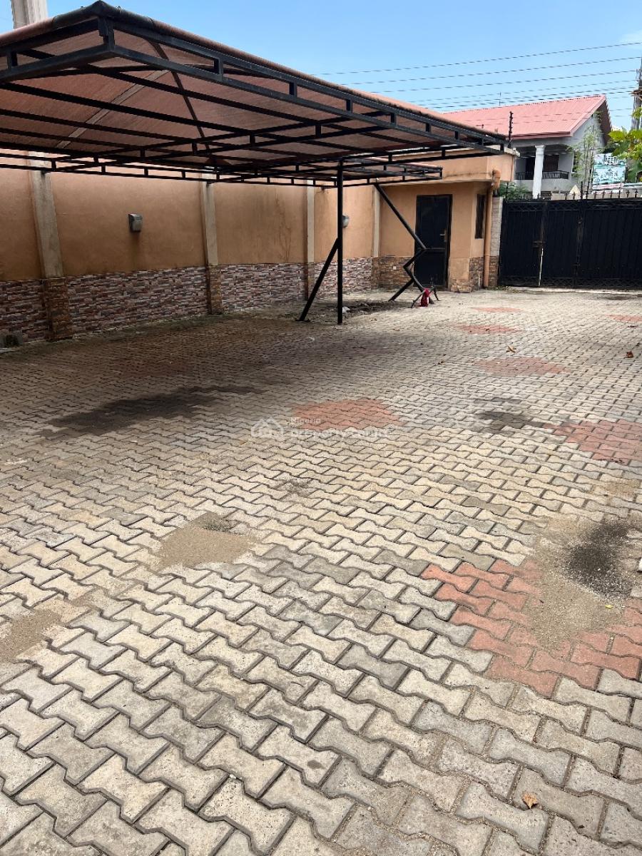 Spacious 4bedroom Semi Detached House with Bq at Lekki Phase 1, Off Admiralty Way Lekki Phase 1 Lekki Lagos, Lekki Phase 1, Lekki, Lagos, Semi-detached Duplex for Rent