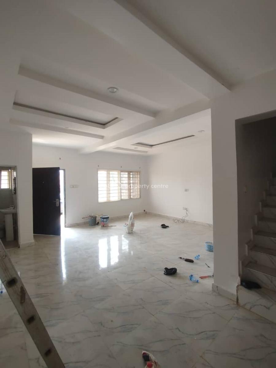 Standard 4 Bedrooms Terraced Duplex with Bq on a Tarred Road, Jahi, Abuja, Terraced Duplex for Rent