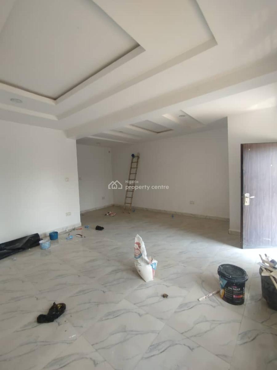 Standard 4 Bedrooms Terraced Duplex with Bq on a Tarred Road, Jahi, Abuja, Terraced Duplex for Rent