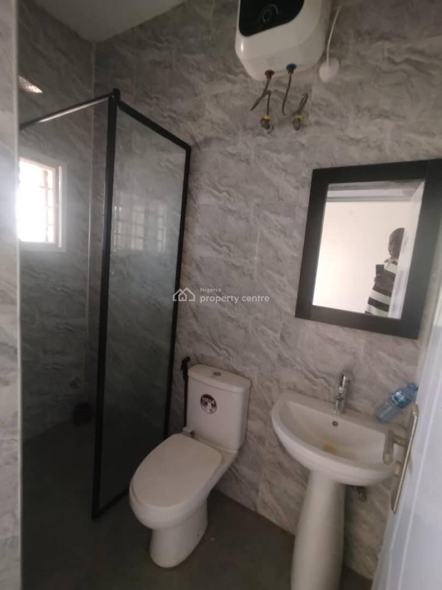 Standard 4 Bedrooms Terraced Duplex with Bq on a Tarred Road, Jahi, Abuja, Terraced Duplex for Rent