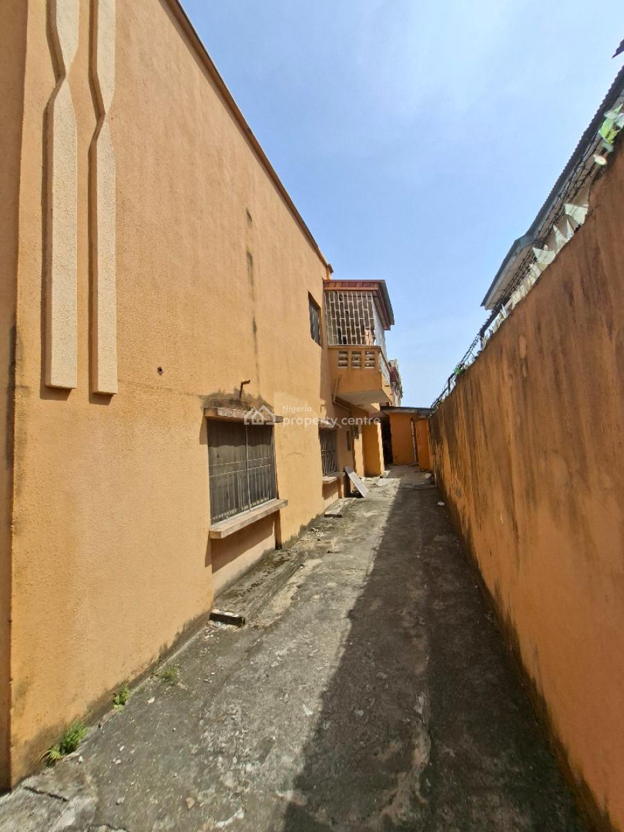 Solid Block of Flats with Cofo, Off Grandmate, Ago Palace, Isolo, Lagos, Block of Flats for Sale