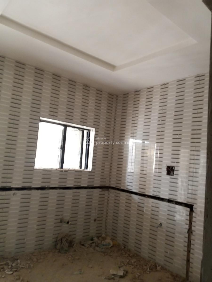 Luxury Newly Built 2 Bedroom, Jakande Estate, Oke Afa, Isolo, Lagos, Flat / Apartment for Rent