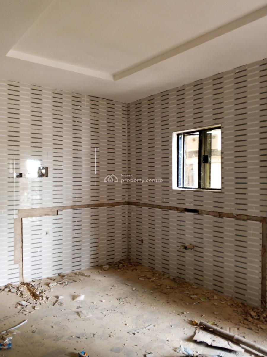 Luxury Newly Built 2 Bedroom, Jakande Estate, Oke Afa, Isolo, Lagos, Flat / Apartment for Rent
