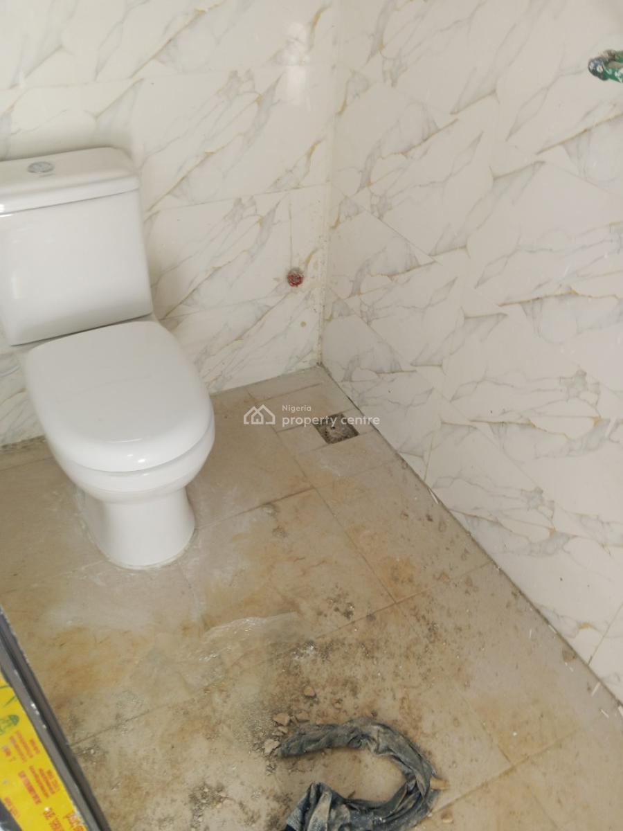 Luxury Newly Built 2 Bedroom, Jakande Estate, Oke Afa, Isolo, Lagos, Flat / Apartment for Rent