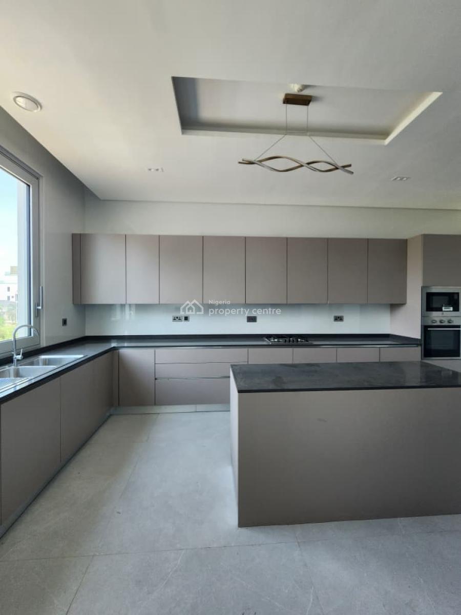 Well-built Luxurious 3 & 1- Bedroom Apartment + Bq, Banana Island, Ikoyi, Lagos, Flat / Apartment for Rent