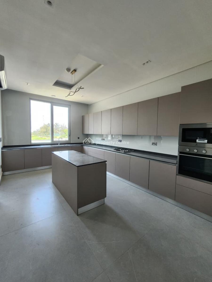 Well-built Luxurious 3 & 1- Bedroom Apartment + Bq, Banana Island, Ikoyi, Lagos, Flat / Apartment for Rent