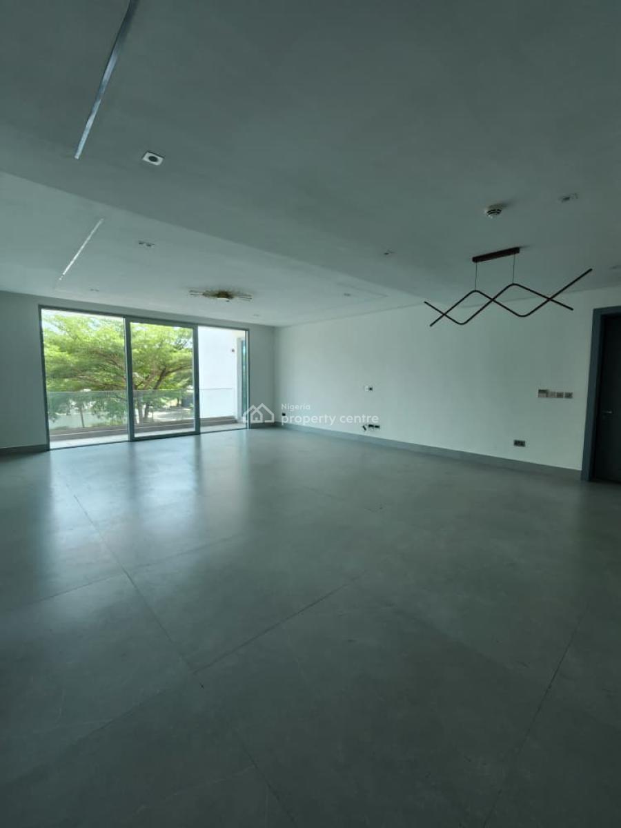 Well-built Luxurious 3 & 1- Bedroom Apartment + Bq, Banana Island, Ikoyi, Lagos, Flat / Apartment for Rent