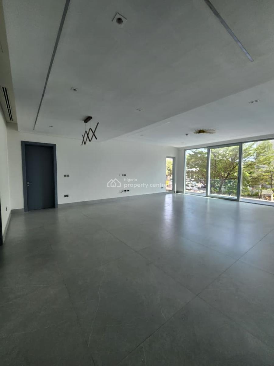 Well-built Luxurious 3 & 1- Bedroom Apartment + Bq, Banana Island, Ikoyi, Lagos, Flat / Apartment for Rent