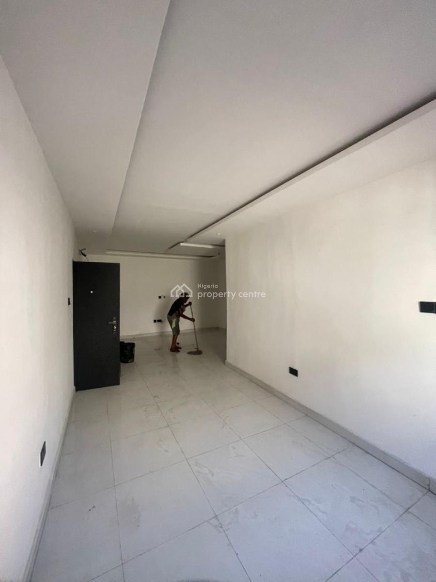 a Standard 2 Bedroom Apartment, West End Estate, Ikota, Lekki, Lagos, Flat / Apartment for Rent