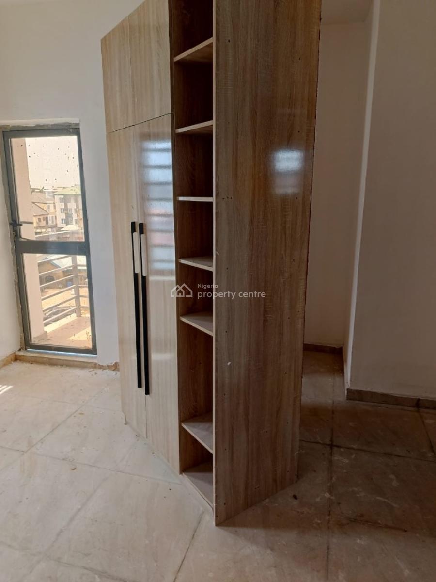 Serviced Mini Flat + Swimming Pool, Ilasan, Lekki, Lagos, Mini Flat (room and Parlour) for Rent