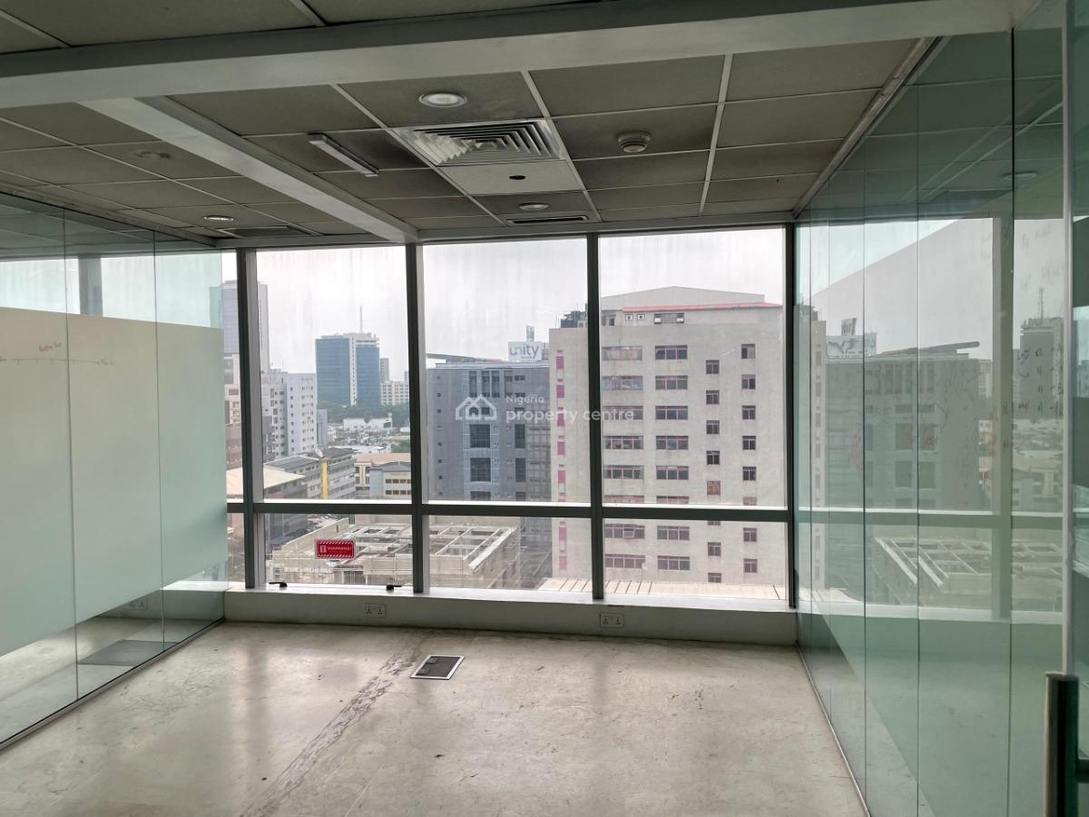 Premium Corporate Office with Modern Facilities and Ample Parking, Victoria Island (vi), Lagos, Plaza / Complex / Mall for Rent