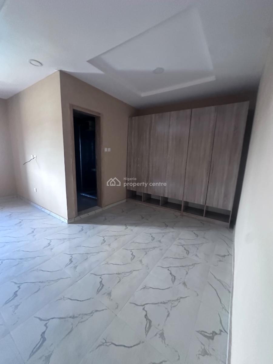 4 Bedroom Terraced House with Bq, Off Coker Road Ilupeju Estate,lagos, Ilupeju, Lagos, Terraced Duplex for Sale