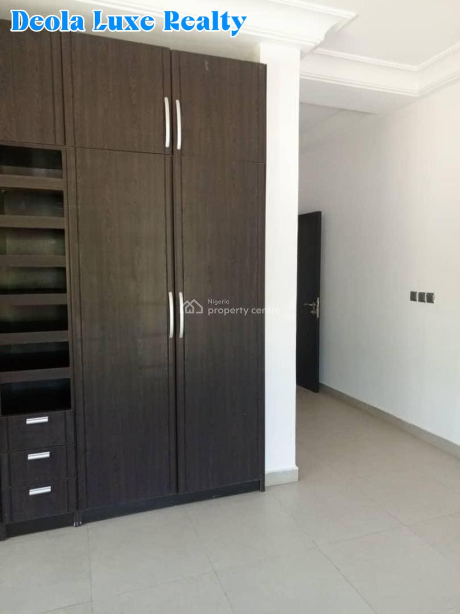 Contemporary Finished 2-bedroom Apartment with Pool and Gym, Banana Island, Banana Island, Ikoyi, Lagos, Flat / Apartment for Rent