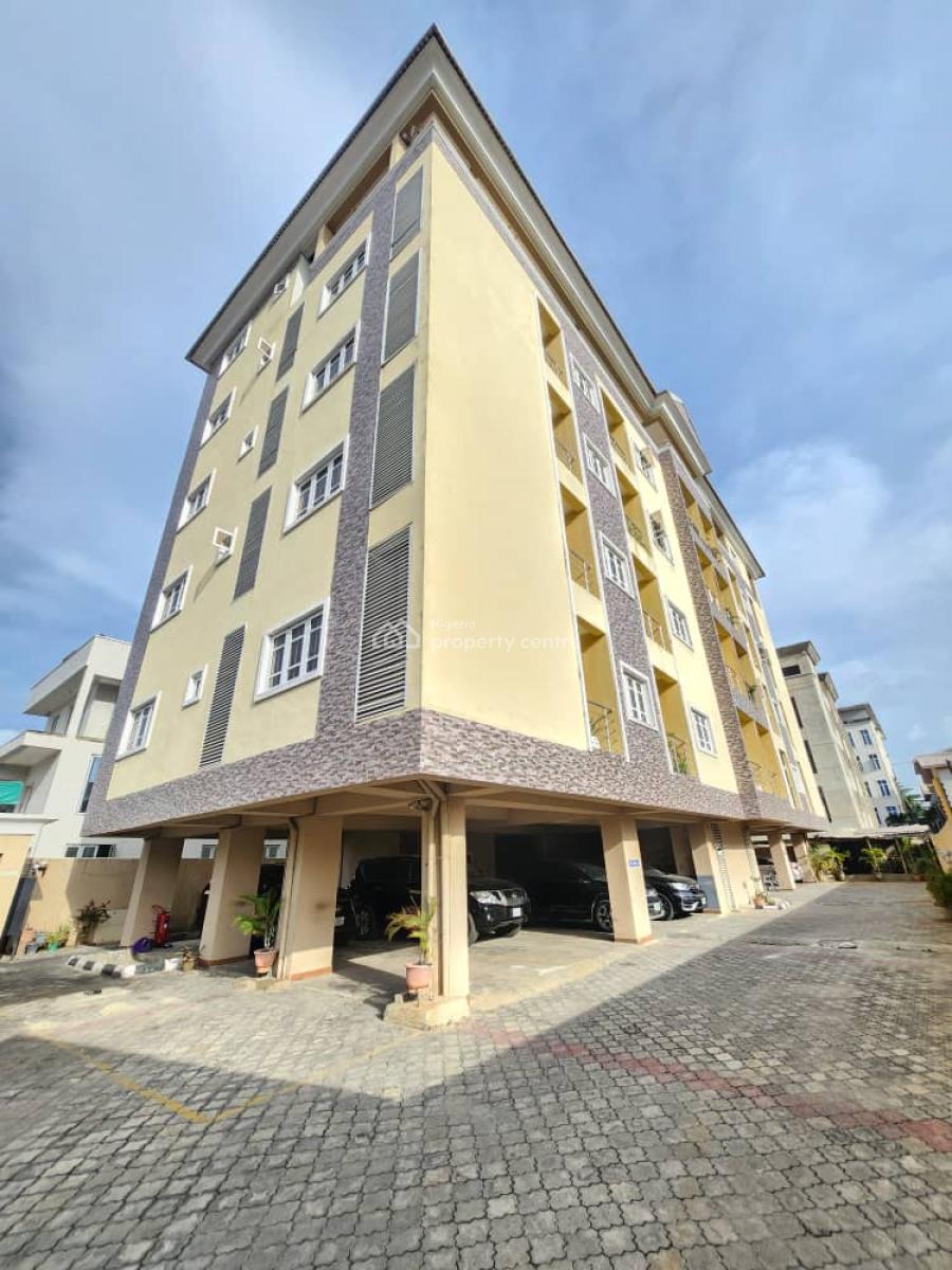 3 Bedroom Apartment with Bq, Elevator,gym and Swimming Pool, Victoria Island (vi), Lagos, Flat / Apartment for Rent