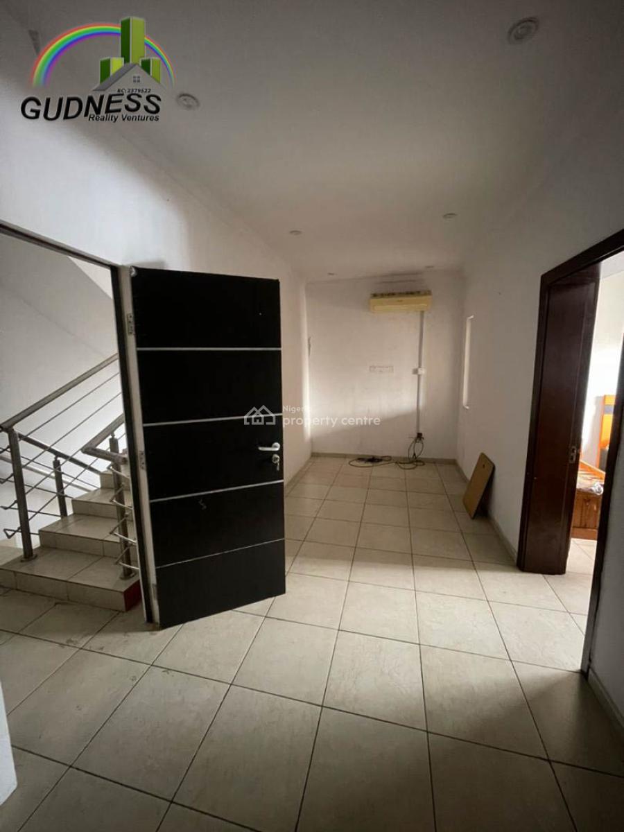 5 Bedroom Terrace Duplex with Bq, Agungi, Lekki, Lagos, Terraced Duplex for Sale