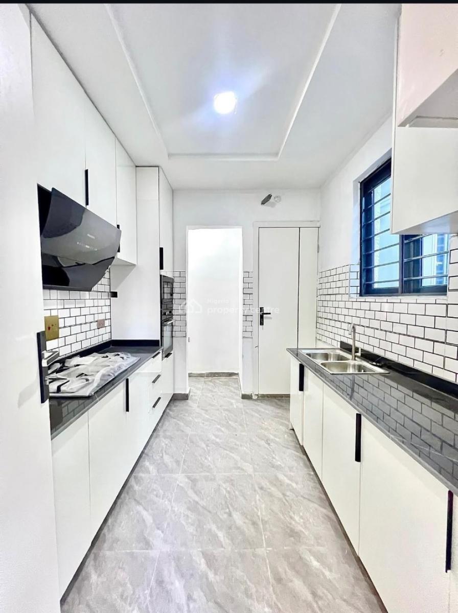 2 Bedroom Service Apartment, Ikate, Lekki, Lagos, Block of Flats for Sale