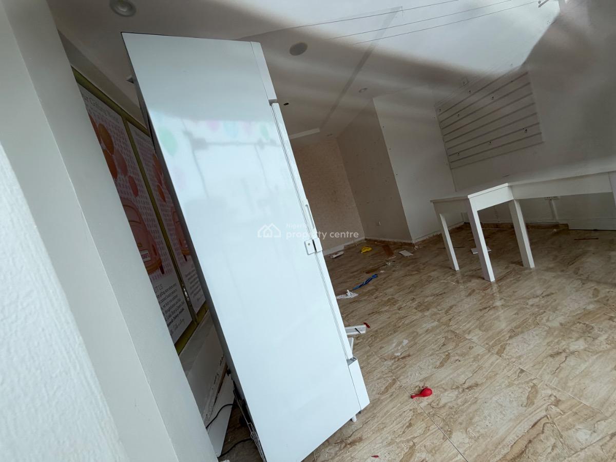 a Ground Floor- Spacious Commercial Shop Facing Fola Osibo, Fola Osibo, Lekki Phase 1, Lekki, Lagos, Shop for Rent