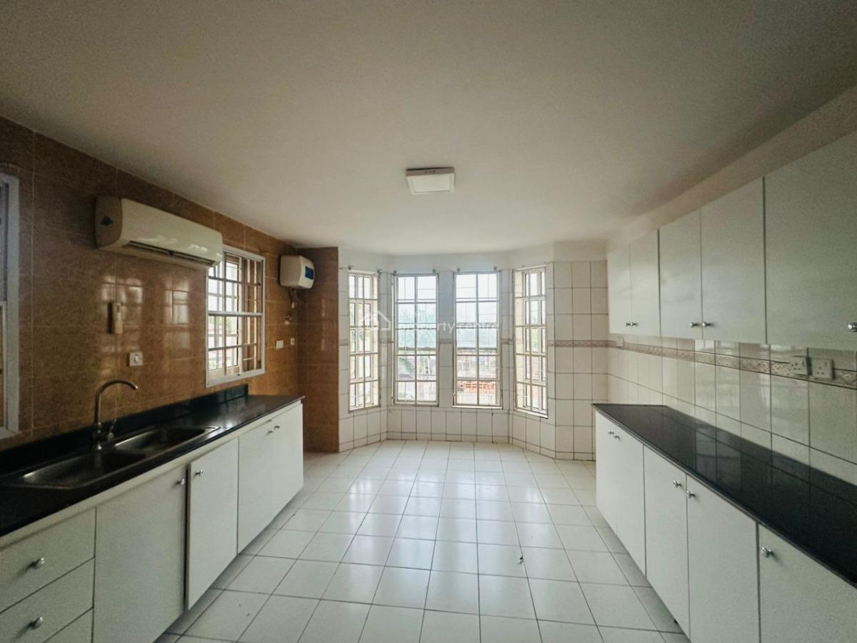 Serviced 3 Bedroom Flat with a Room Bq, Maitama District, Abuja, Flat / Apartment for Rent