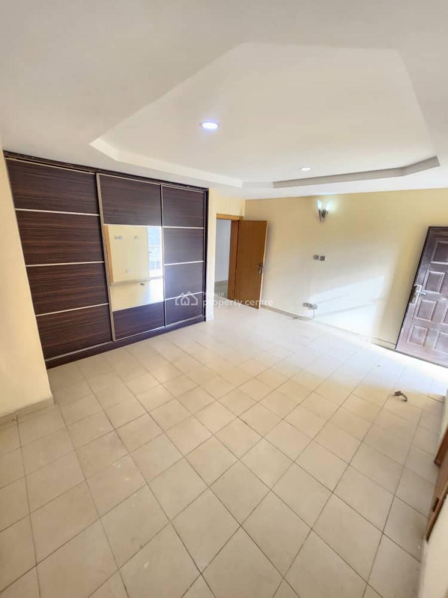 3 Bedroom Apartment with Bq, Elevator,gym and Swimming Pool, Victoria Island (vi), Lagos, Flat / Apartment for Rent