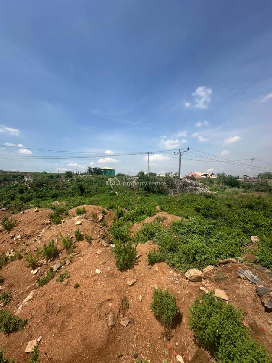 Mixed-use Land Measuring 3 Acres;, Facing The Major Expressway - Close to A3 Hotel, Mfm Church, Ibadan, Oyo, Land for Sale