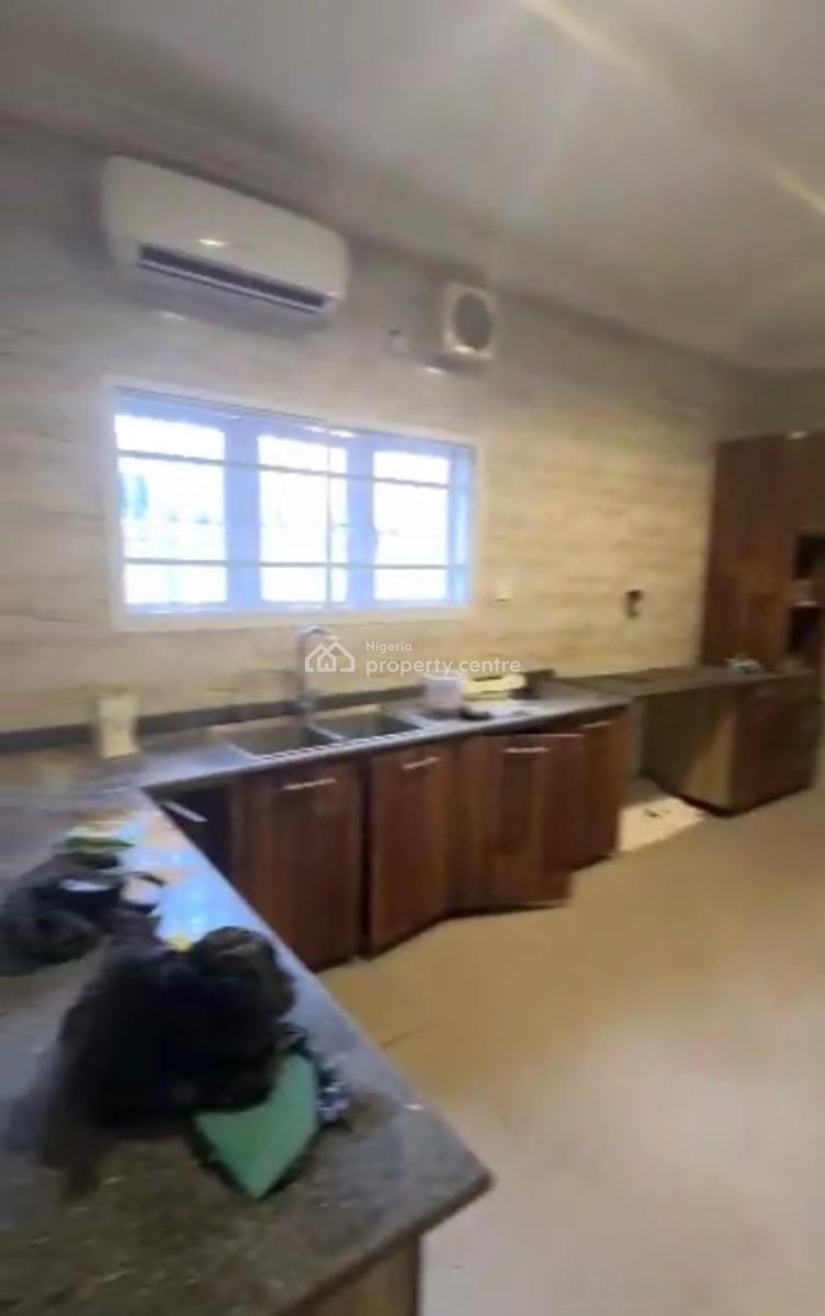 Serviced 3-bedroom Flat in a Block of Flats, Katampe Extension, Katampe, Abuja, Flat / Apartment for Rent