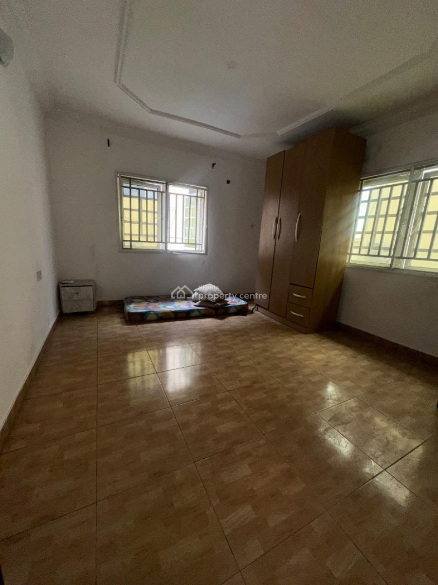 Specious 2 Bedroom Apartment Available, Osapa London, Osapa, Lekki, Lagos, Flat / Apartment for Rent