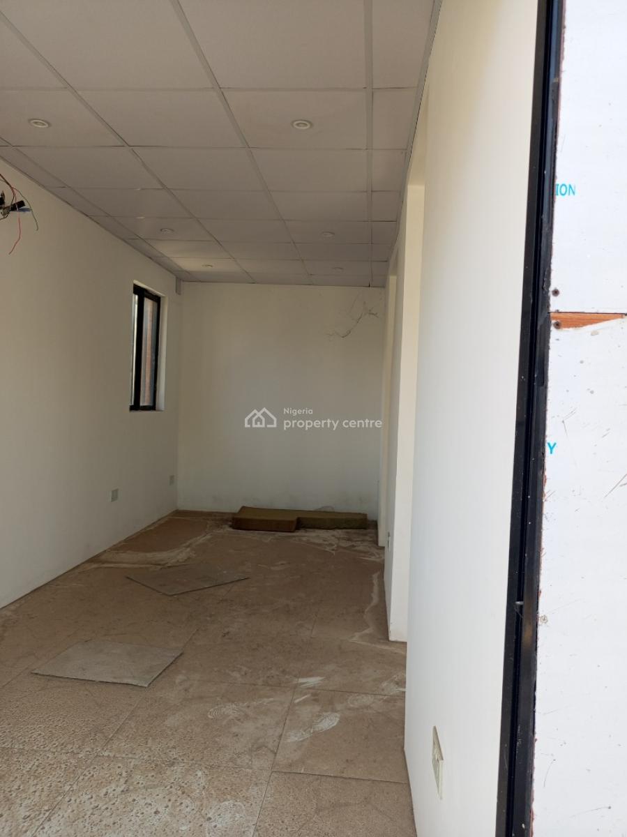 Office Space Up and Down, Grammar School Ojodu, Ojodu, Lagos, Office Space for Rent