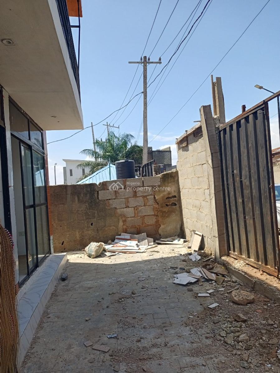 Office Space Up and Down, Grammar School Ojodu, Ojodu, Lagos, Office Space for Rent