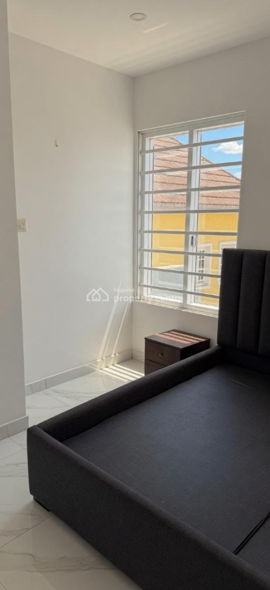 Luxury 5 Bedroom Semi-detached Duplex, Off Chevron Drive, Lekki Phase 2, Lekki, Lagos, Flat / Apartment for Rent