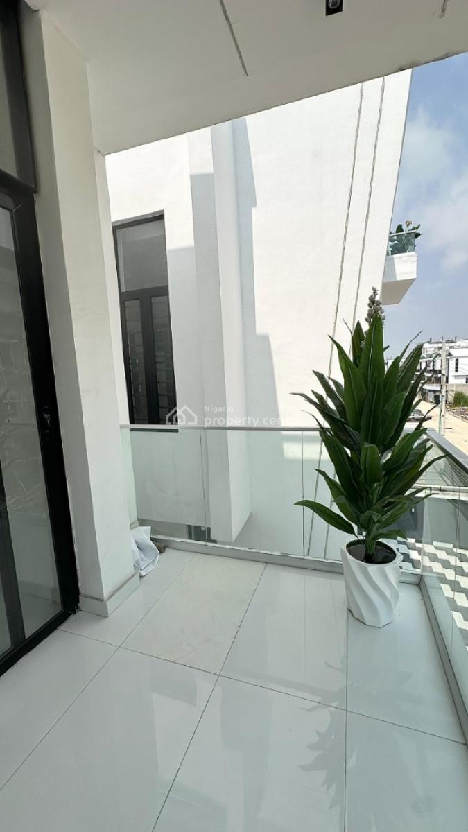 5 Bedroom Fully Detached Duplex, in a Calm Neighborhood Chevron Lekki Lagos, Lekki, Lagos, Detached Duplex for Sale