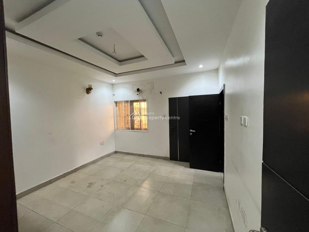 Fully Serviced 4 Bedroom House Plus a Room Service Quarter, Sasegbon Street, Ikeja Gra, Ikeja, Lagos, Detached Duplex for Rent