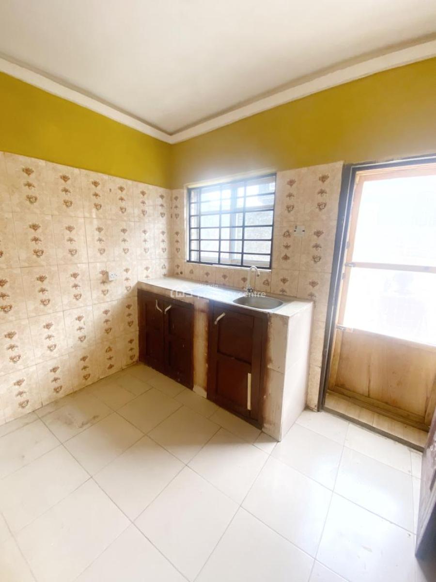 a Decent 2 Bedroom Flat, Ojodu Berger, Ojodu, Lagos, Flat / Apartment for Rent