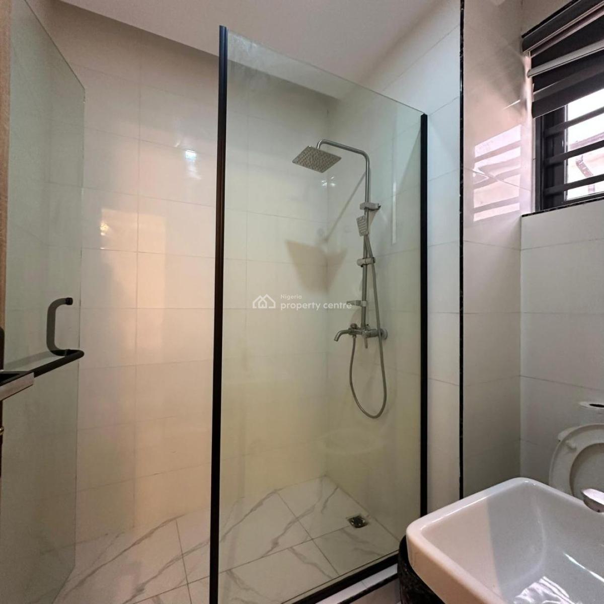 Spacious 2 Bedroom Apartment, Lekki Scheme 2, Ajah, Lagos, Flat / Apartment for Sale