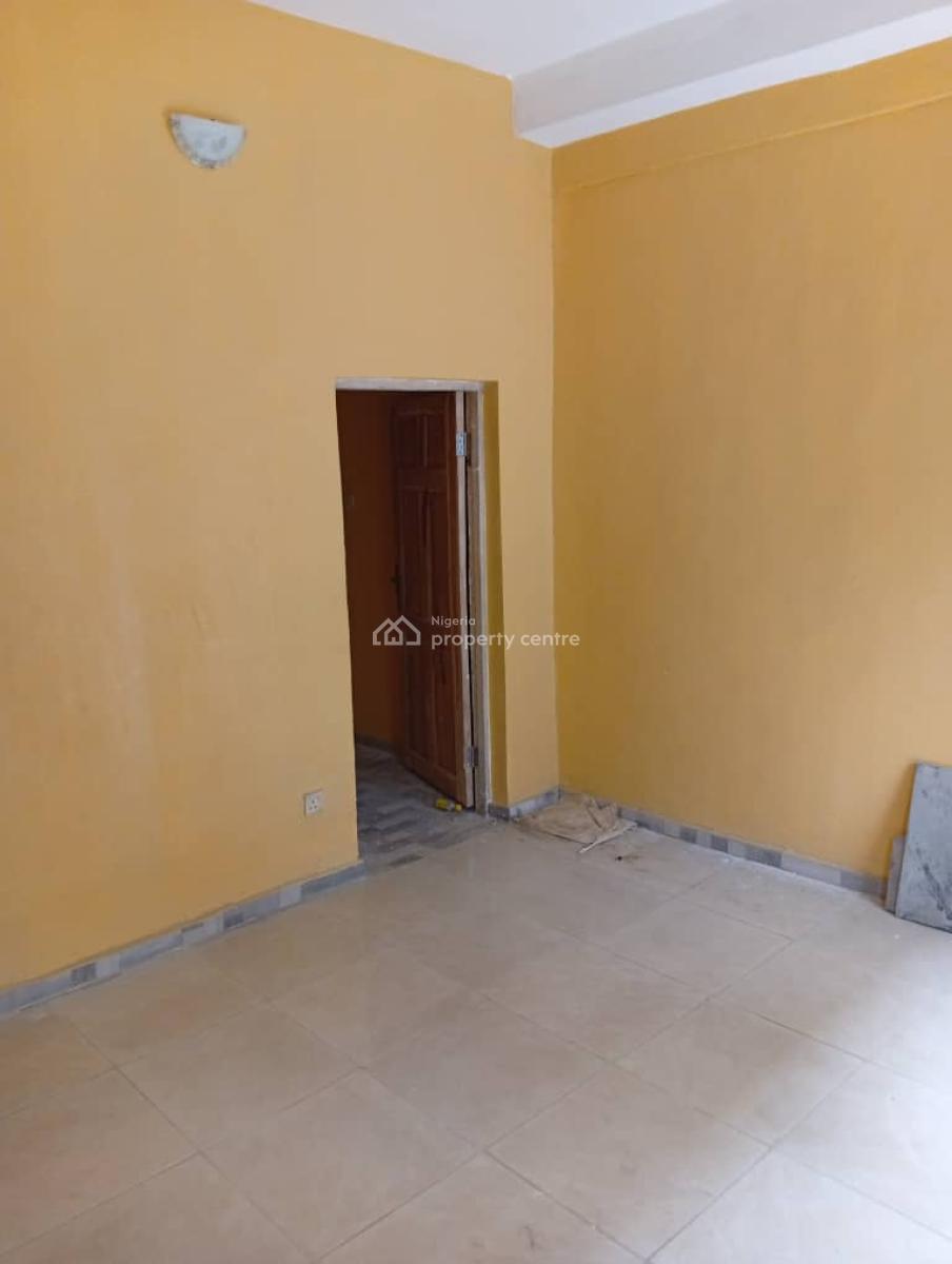 Decent 2 Bedroom Flat, Ojodu, Lagos, Flat / Apartment for Rent