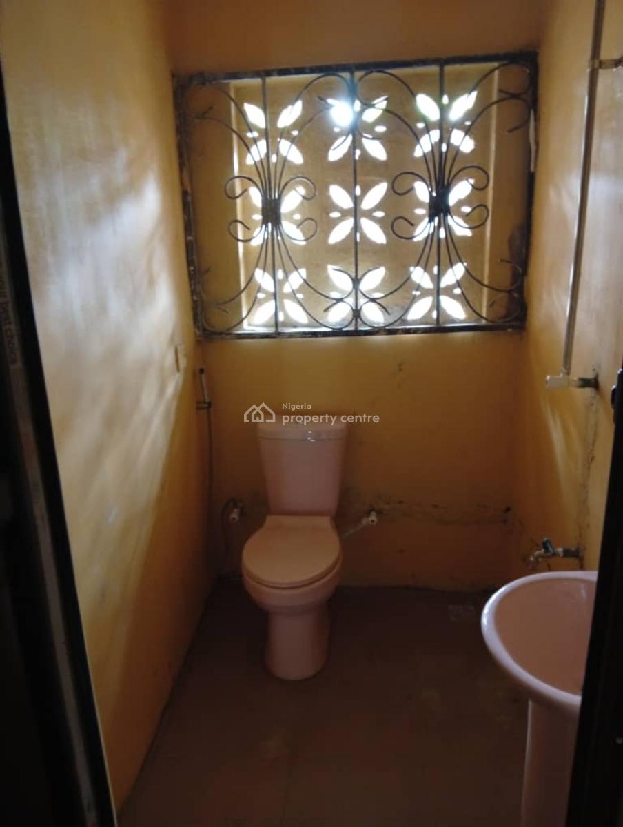 Decent 2 Bedroom Flat, Ojodu, Lagos, Flat / Apartment for Rent