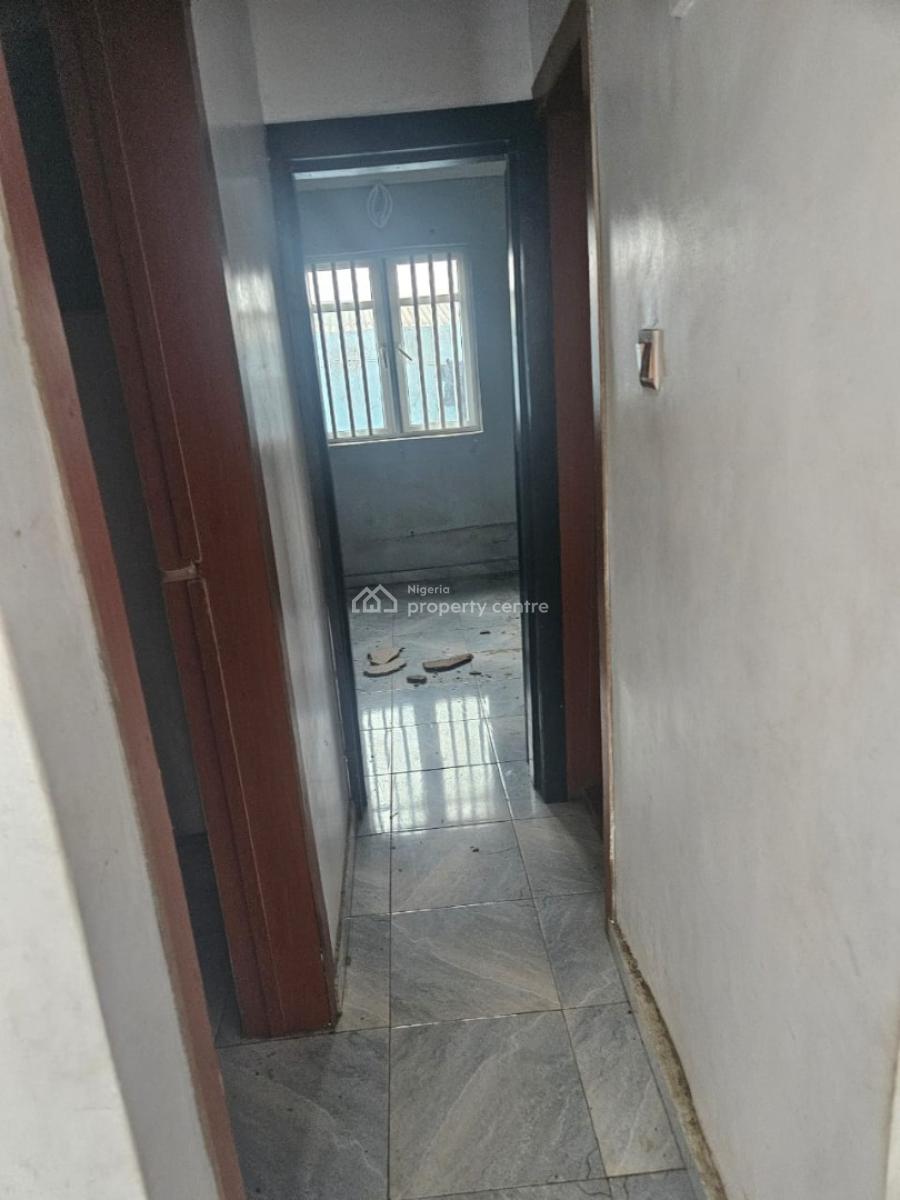a Decent Mini Flat, Olowora, Magodo, Lagos, Mini Flat (room and Parlour) for Rent