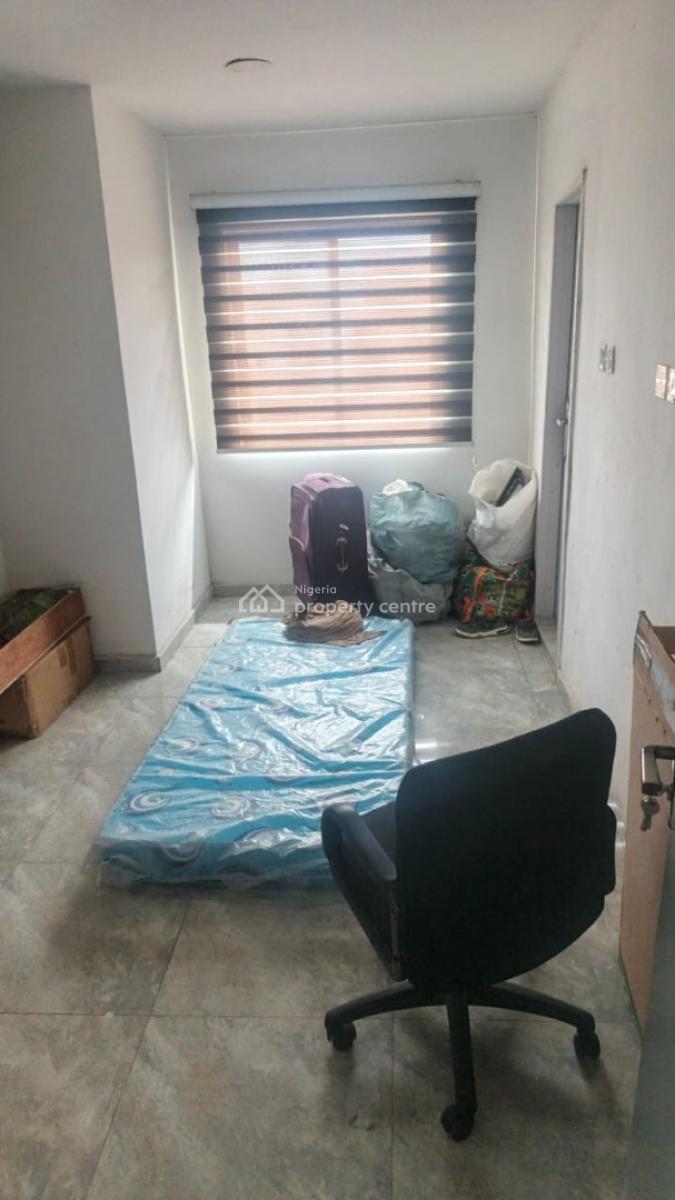 Self Compound 3 Bedroom Flat with 4 Toilet 3 Bathroom, Agidingbi, Ikeja, Lagos, Office Space for Rent