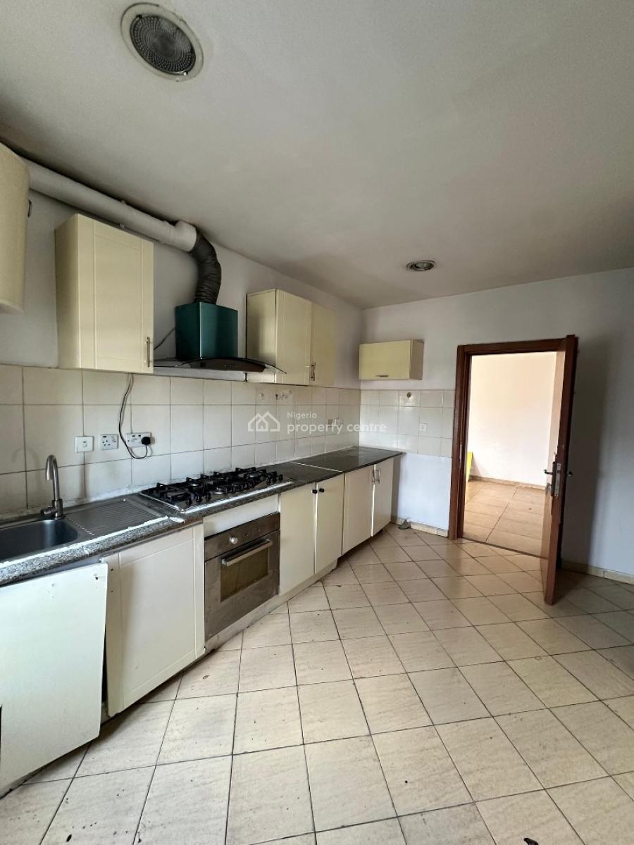 Well Maintained 3 Bedroom on 6th Floor, Ikate, Lekki, Lagos, Flat / Apartment for Rent