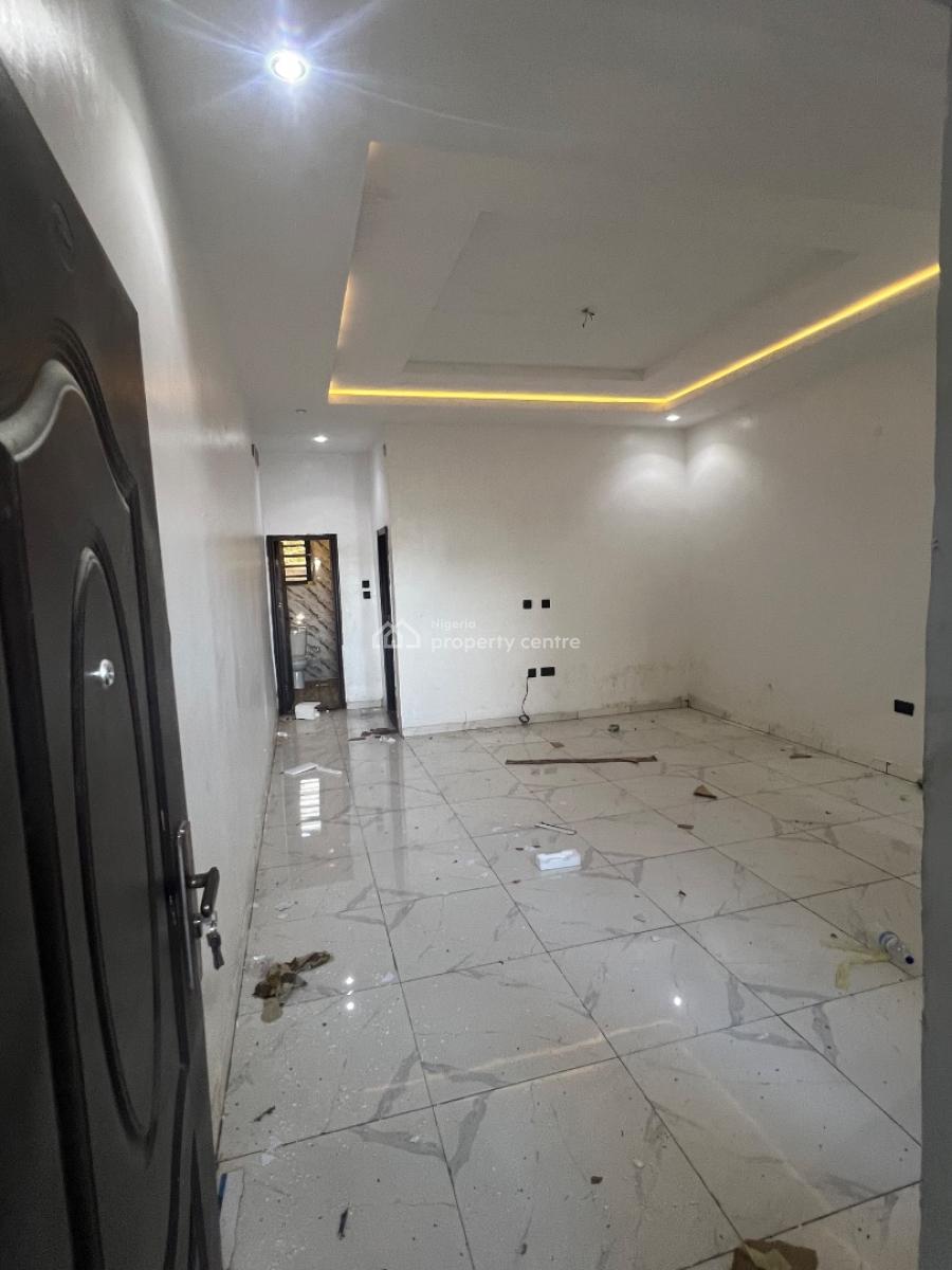 Massive One Bedroom Flat Downstair, Ogunfayo, Eputu, Ibeju Lekki, Lagos, Mini Flat (room and Parlour) for Rent