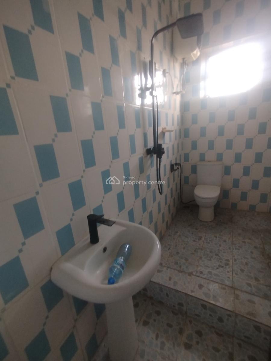 2 Bedroom Penthouse Ensuite, Marshy Hill Estate, Ajah, Lagos, Flat / Apartment for Rent