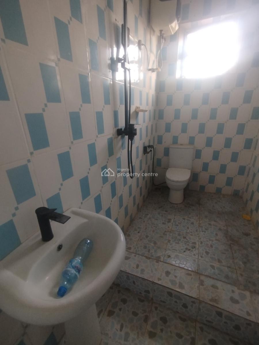 2 Bedroom Penthouse Ensuite, Marshy Hill Estate, Ajah, Lagos, Flat / Apartment for Rent