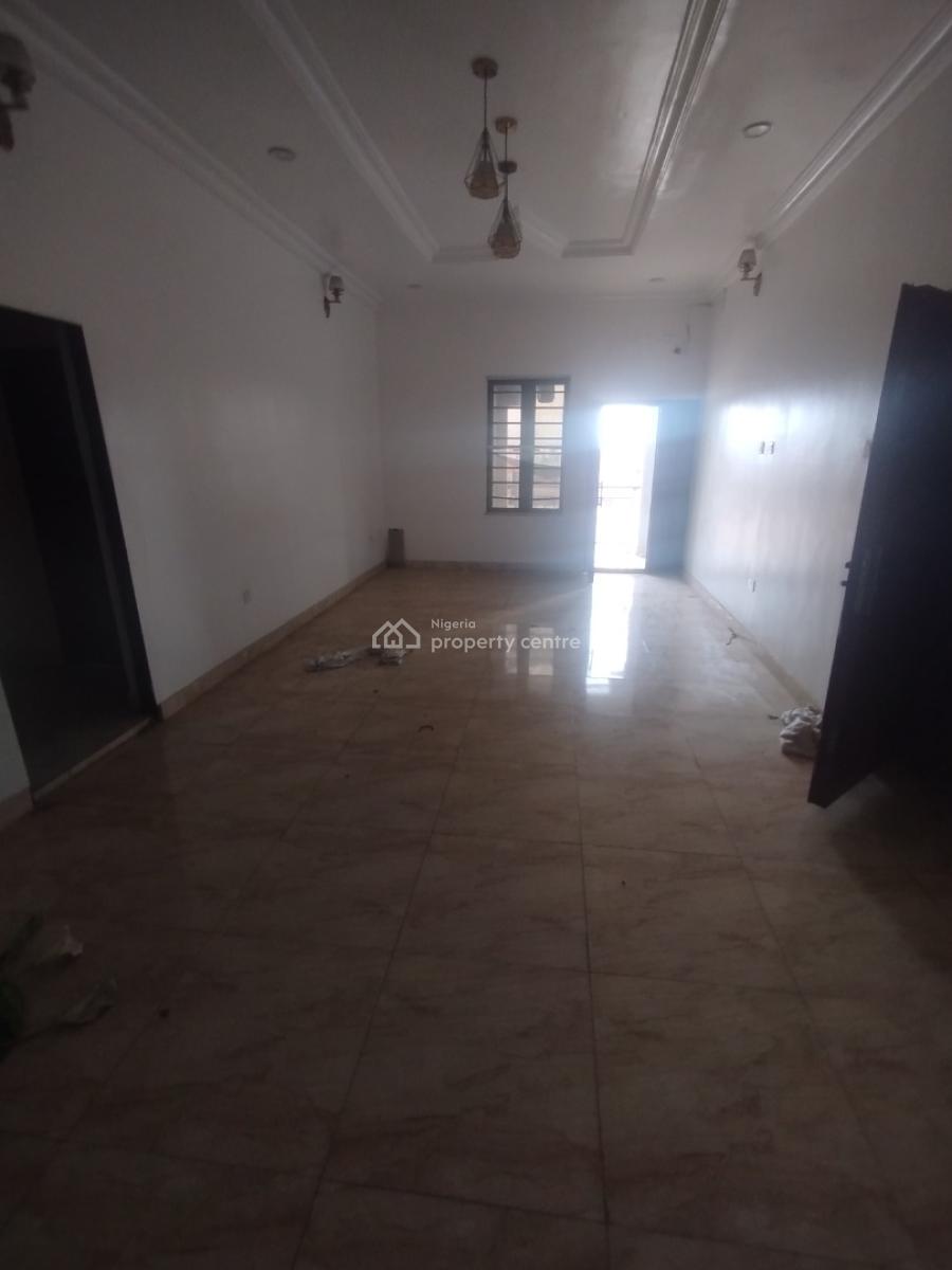 2 Bedroom Penthouse Ensuite, Marshy Hill Estate, Ajah, Lagos, Flat / Apartment for Rent