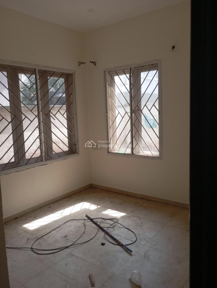 Self Service and Newly Renovated Three -3 Bedroom Flat - Ground Floor,, Lekki Phase 1, Right, Lagos - Off T. F Kuboye Road, Lekki, Lagos, Flat / Apartment for Rent